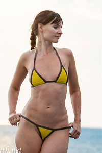 Jeny Smith Bikini Babe in the Pool