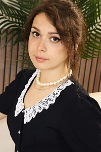 Gia in Layered Nylons
