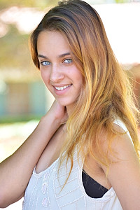 Belicia Cute Exotic Blonde in Shorts